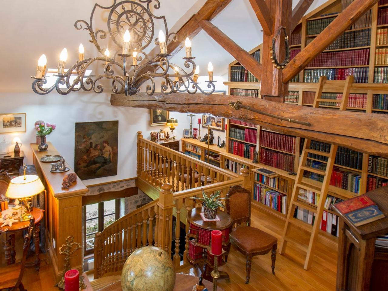 Manoir Montdidier Burgundy Bed and Breakfast Tramayes Εξωτερικό φωτογραφία